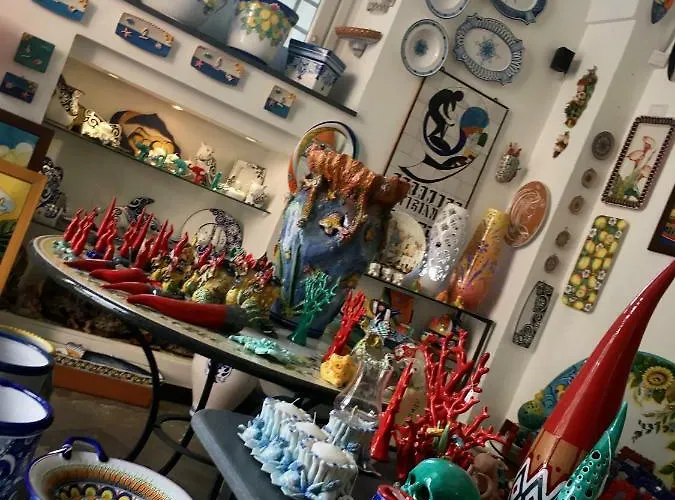 La Conchiglia * Minori